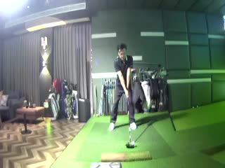 深圳云啟室內高爾夫俱樂部